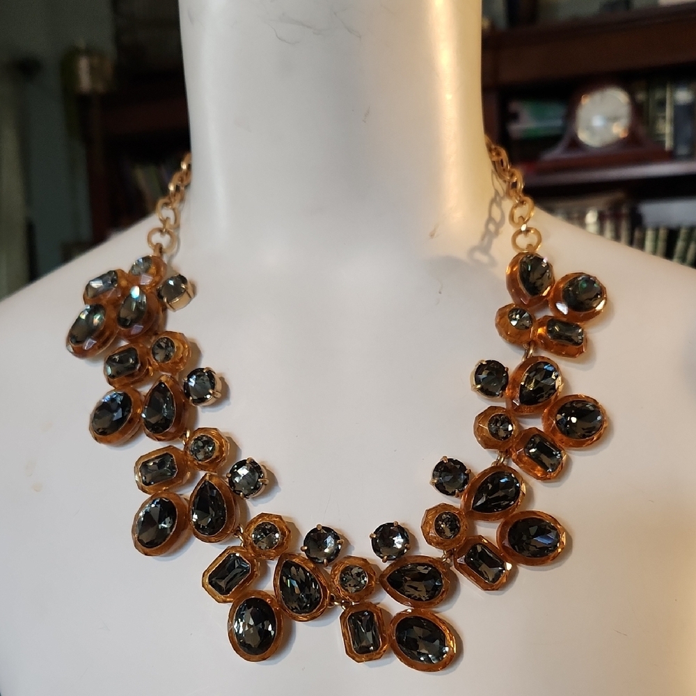 J. Crew RARE Gold Statement Necklace & Earring with Black Gemstones - Picture 8 of 12